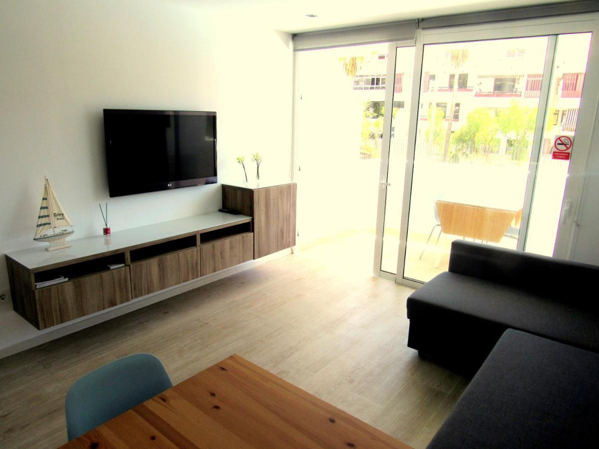 Spotless South Facing With Pool View And Wifi Heart Of Americas Плая-де-лас-Америкас